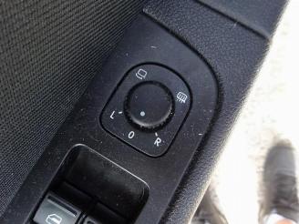 Skoda Superb Superb Combi (3TAC/TAF), Combi, 2009 / 2015 1.6 TDI picture 16