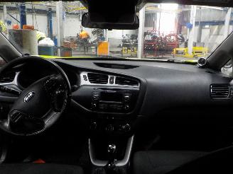 Kia Pro cee d Pro cee'd (JDB3) Hatchback 3-drs 1.4i 16V CVVT (G4FA) [73kW]  (03-2013=
/12-2018) picture 5