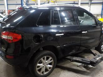 Renault Koleos Koleos I SUV 2.5 16V (2TR-700) [126kW]  (09-2008/06-2017) picture 3