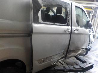 Ford Transit Transit Custom Van 2.0 TDCi 16V Eco Blue 130 (BKFA) [96kW]  (12-2015/1=
2-2023) picture 3