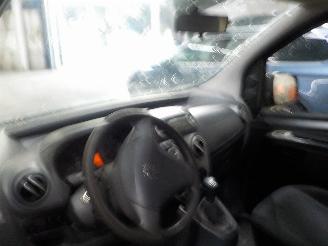 Peugeot Bipper Bipper (AA) Van 1.4 HDi (DV4TED(8HS)) [50kW]  (02-2008/...) picture 5