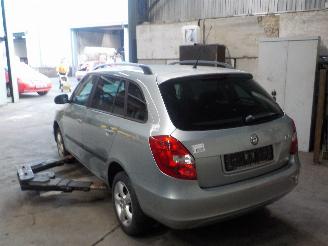 Skoda Fabia Fabia II Combi Combi 5-drs 1.2 TDI 12V Greenline (CFWA) [55kW]  (05-20=
10/12-2014) picture 4