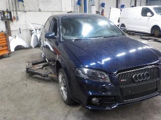 Audi A4 A4 (B7) Sedan 1.8 T 20V (BFB) [120kW]  (11-2004/06-2008) picture 2