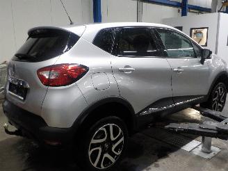 Renault Captur Captur (2R) SUV 1.2 TCE 16V EDC (H5F-408(H5F-F4)) [87kW]  (01-2016/...=
) picture 3