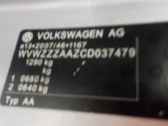 Volkswagen Up! Up! (121) Hatchback 1.0 12V 60 (CHYA) [44kW]  (08-2011/08-2020) picture 6