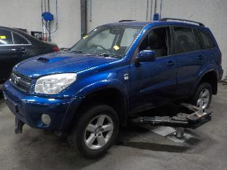 Uttjänta bilar auto Toyota Rav-4 RAV4 (A2) Terreinwagen 2.0 D-4D 16V 4x4 (1CD-FTV) [85kW]  (05-2001/11-=
2005) 2005/9