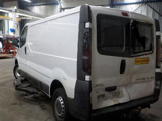 Opel Vivaro Vivaro Van 1.9 DI (F9Q-762) [60kW]  (08-2001/10-2006) picture 4