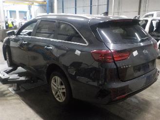 Kia Cee d Ceed Sportswagon (CDF) Combi 5-drs 1.0i T-GDi 12V 120 Eco-Dynamics+ (G=
3LF) [88kW]  (11-2020/...) picture 4