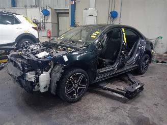 Vrakbiler auto Mercedes A-klasse A Limousine (177.1) Sedan 1.3 A-200 Turbo (M282.914) [120kW]  (09-2018=
/12-2026) 2018/0