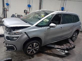 Coche siniestrado Citroën C4 C4 Grand Picasso (3A) MPV 1.2 12V PureTech 130 (EB2DTS(HNY)) [96kW]  (=
04-2014/03-2018) 2018