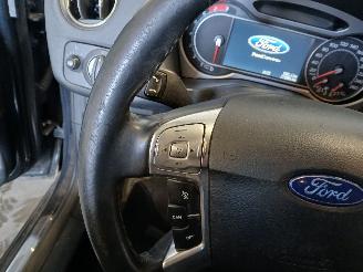 Ford Mondeo Mondeo IV Wagon Combi 2.0 16V (A0BA(Euro 5)) [107kW]  (03-2007/01-2015=
) picture 12