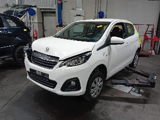 Vrakbiler auto Peugeot 108 108 Hatchback 1.0 12V (1KRFE(CFB)) [51kW]  (05-2014/...) 2017/0