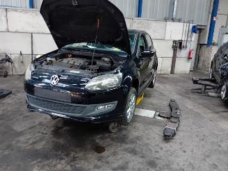 Salvage car Volkswagen Polo Polo V (6R) Hatchback 1.2 TDI 12V BlueMotion (CFWA(Euro 5)) [55kW]  (1=
0-2009/05-2014) 2010