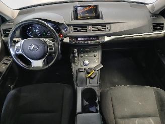Lexus Ct CT 200h Hatchback 1.8 16V (2ZRFXE) [100kW]  (09-2011/...) picture 12