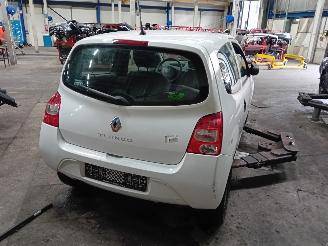 Renault Twingo Twingo II (CN) Hatchback 3-drs 1.2 16V (D4F-764(D4F-E7)) [55kW]  (03-2=
007/09-2014) picture 3