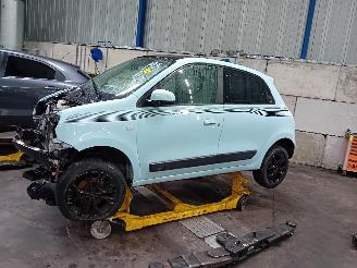 Auto da rottamare Renault Twingo Twingo III (AH) Hatchback 5-drs 1.0 SCe 70 12V (H4D-400(H4D-A4)) [52kW=
]  (09-2014/...) 2015