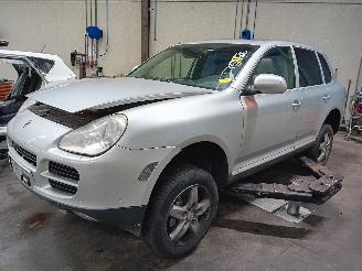 Vrakbiler auto Porsche Cayenne Cayenne (9PA) SUV 4.5 S V8 32V (M48.00) [250kW]  (09-2002/09-2007) 2003/12