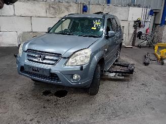 Démontage voiture Honda Cr-v CR-V (RD5/6/7/8) SUV 2.0i 16V VTEC (K20A4) [110kW]  (09-2001/03-2007) 2005