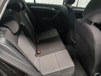 Volkswagen Golf Golf VII (AUA) Hatchback 1.0 TSI 12V BlueMotion (CHZD) [85kW]  (05-201=
5/08-2020) picture 10