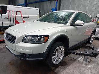 Uttjänta bilar auto Volvo C-30 C30 (EK/MK) Hatchback 3-drs 1.6 D 16V (D4164T) [80kW]  (10-2006/12-201=
2) 2009/1