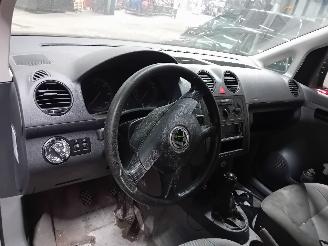 Volkswagen Caddy Caddy III (2KA,2KH,2CA,2CH) Van 2.0 SDI (BST) [51kW]  (03-2004/08-2010=
) picture 5