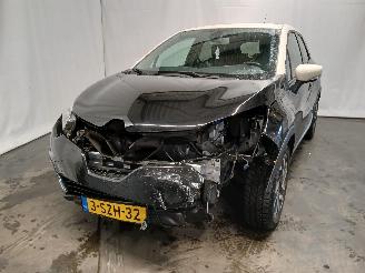 Coche accidentado Renault Captur Captur (2R) SUV 0.9 Energy TCE 12V (H4B-400(H4B-A4)) [66kW]  (06-2013/=
=2E..) 2014/1