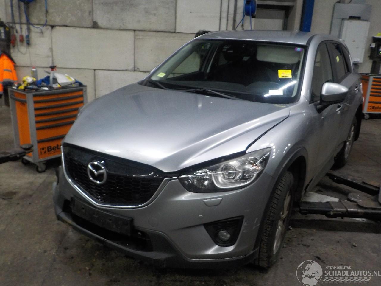 Mazda CX-5 CX-5 (KE,GH) SUV 2.0 SkyActiv-G 160 16V 4WD (PEY6) [118kW]  (11-2011/0=
6-2017)