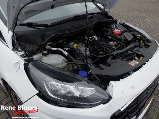 Ford Fiesta 1.0 EcoBoost Hybrid Titanium picture 18