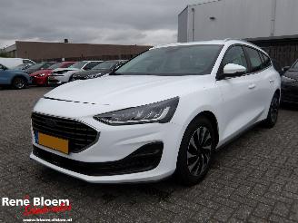 krockskadad bil auto Ford Focus 1.0 Ecoboost Hybrid 2022/12