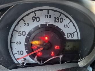 Peugeot 107 5 drs 50kw  cool edition MOTOR LOOPT picture 10