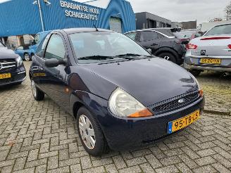 Tweedehands auto Ford Ka schadevrije 1.3 Futura cool  nwe APK ,, NAP 2006/6