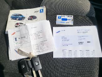 Peugeot 207 Peugeot 207 5 Drs 1.4 VTi Cool \'n Blue picture 9