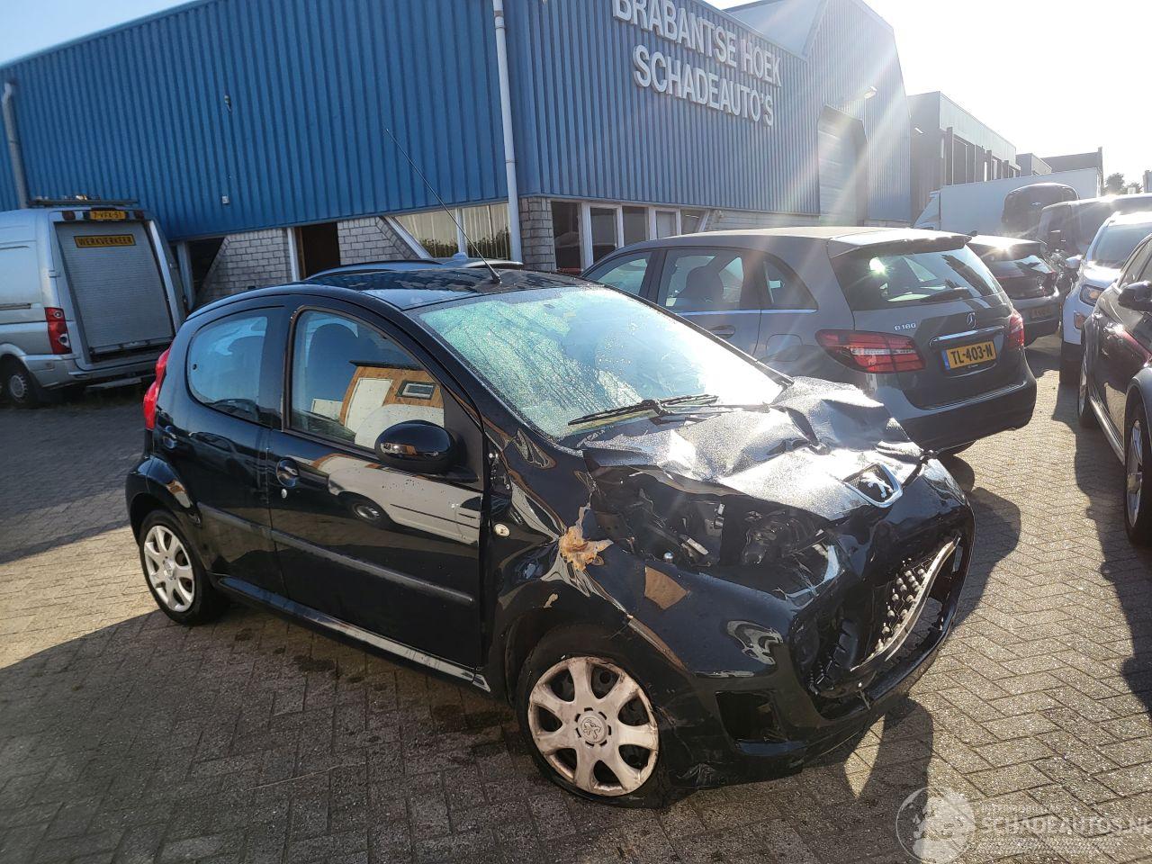 Peugeot 107 5 drs 50kw  cool edition MOTOR LOOPT