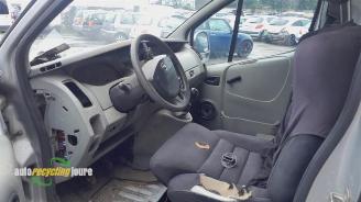 Nissan Primastar Primastar, Bus, 2001 1.9 dCi 80 picture 15
