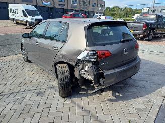 Volkswagen Golf 1.2 tsi rline picture 4