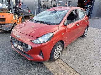 Hyundai I-10  picture 1