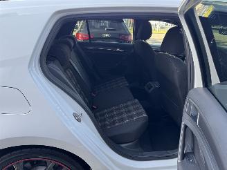 Volkswagen Golf 2.0 TSI GTI 230 Pk picture 19