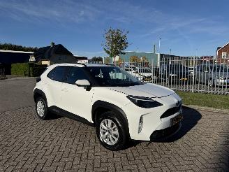 krockskadad bil auto Toyota Yaris Cross 1.5 Hybrid 2024/3