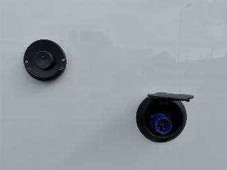 Laika  Kosmo L412DS   740 km!! picture 71
