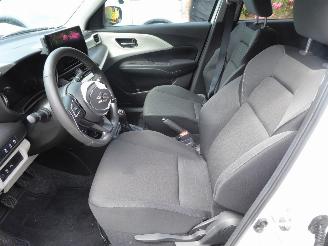 Suzuki Swift GL picture 9