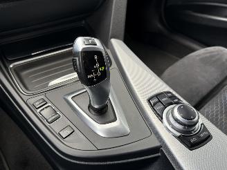 BMW 3-serie 2.0 318d M-Pakket Clima PDC picture 12