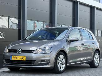 begagnad bil auto Volkswagen Golf 1.6 TDI Bluemotion 2015/1