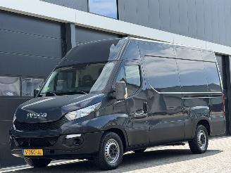 begagnad bil bedrijf Iveco Daily 35S15V 2.3 Clima 3-PERS 2015/6