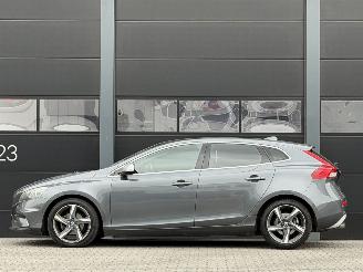 Volvo V-40 1.6 D2 R-Design picture 6
