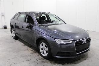 Audi A4  picture 2