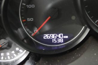 Porsche Cayenne  picture 14