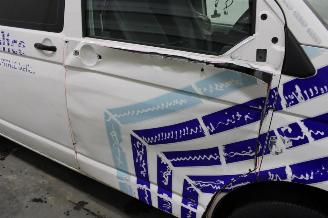 Volkswagen Transporter T6 Kombi picture 7