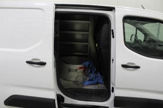 Peugeot Partner  picture 12