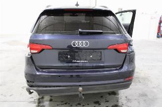 Audi A4  picture 21