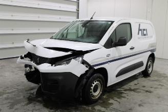 Vrakbiler auto Peugeot Partner  2023/6